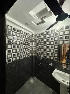 Bathroom Image of 4500 Sq.ft 4 BHK Villa for rent in Malsi Dehradun for Rs. 75000