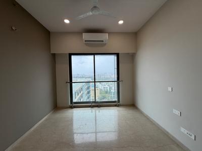 Living Room Image of 1300 Sq.ft 2.5 BHK Apartment / Flat for rent in Adani Ten BKC, Bandra East Mumbai for Rs. 200000