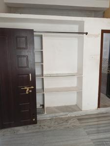Bedroom Image of 950 Sq.ft 2 BHK Builder Floor for rent in Hussainipura Karimnagar for Rs. 8000