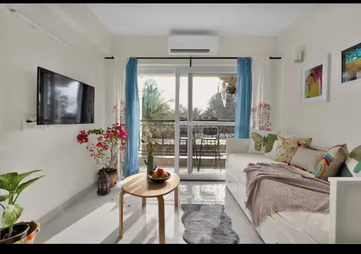 La Fresco Main Image 1