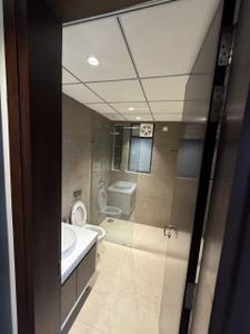 Bathroom Image of 2200 Sq.ft 3 BHK Apartment / Flat for sale in SRG Marbella Grand, Sector 82 Mohali for Rs. 30000000