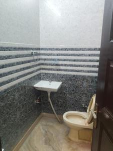 Image of 900 Sq.ft 2 BHK Builder Floor for rent in Ramesh Nagar, New Delhi for Rs. 27000