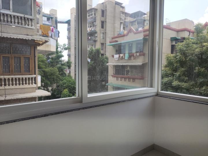 DDA Shubham Apartment Main Image 1