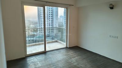 Bedroom Image of 2275 Sq.ft 3 BHK Apartment / Flat for rent in Sunworld Arista, Sector 168 Noida for Rs. 48000