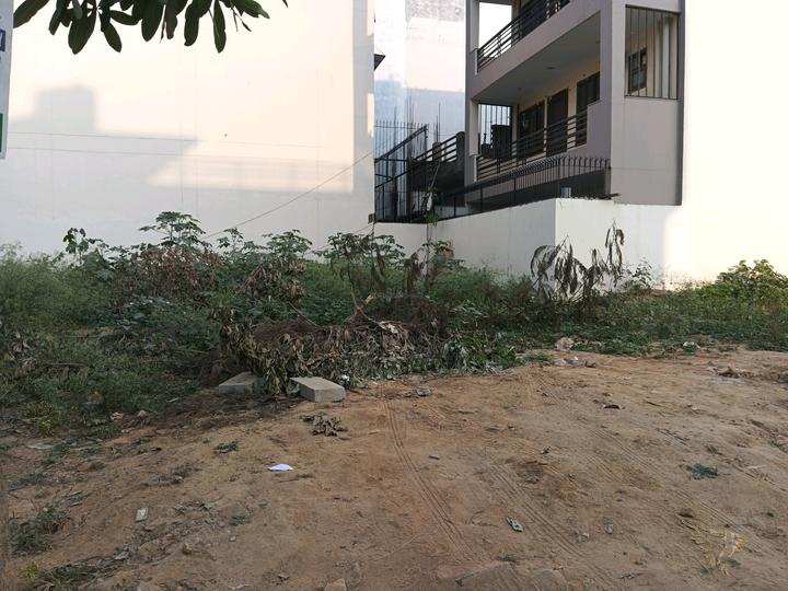 Sector 43 Main Image 1