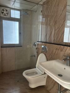 Bathroom Image of 2550 Sq.ft 3.5 BHK Apartment / Flat for sale in Marvel Zephyr, Kharadi Pune for Rs. 28000000