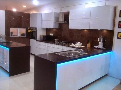 Kitchen Image of 5800 Sq.ft 9 BHK Apartment / Flat for sale in Khar West Mumbai for Rs. 280000000