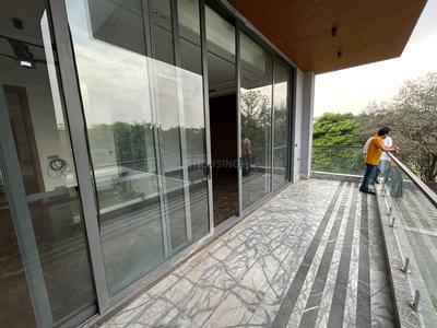 Balcony Image of 11250 Sq.ft 6 BHK Farm House for sale in DLF Farms New Delhi for Rs. 200000000