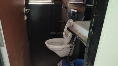 Image of 700 Sq.ft 2 BHK Apartment / Flat for sale in Reliable Shastri Nagar Prabhat Chsl Phase II A And B Wing, Goregaon West, Mumbai for Rs. 16000000