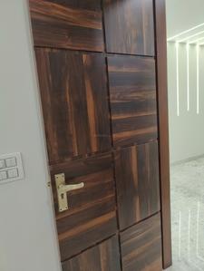 Bedroom Image of 910 Sq.ft 2 BHK Builder Floor for sale in Shalimar Bagh New Delhi for Rs. 12800000