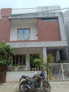 Image of 1355 Sq.ft 3.5 BHK Duplex for sale in Gorwa, Vadodara for Rs. 11000000