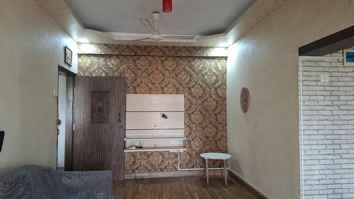 Eden Woods Complex Living Room 1