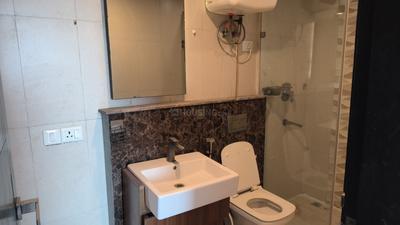 Image of 1380 Sq.ft 2 BHK Apartment / Flat for rent in Supertech Supernova, Sector 94, Noida for Rs. 54500