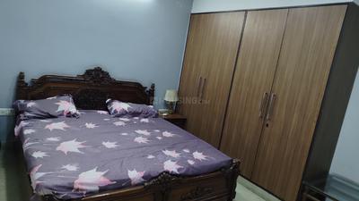 Bedroom Image of 2100 Sq.ft 2 BHK Apartment / Flat for sale in RWA Dilshad Colony Block E Markets WA, Dilshad Garden New Delhi for Rs. 16000000