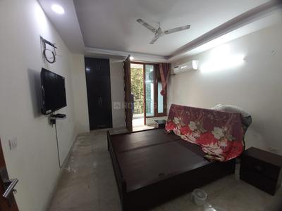Bedroom Image of 1750 Sq.ft 3 BHK Builder Floor for rent in Sector 39 Noida for Rs. 55000