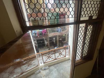 Balcony Image of 668 Sq.ft 2 BHK Builder Floor for sale in Pandav Nagar New Delhi for Rs. 7900000