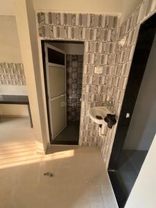 Bathroom Image of 680 Sq.ft 1 BHK Apartment / Flat for sale in Om Sai Gayatri Complex D Wing, Badlapur East Badlapur for Rs. 2350000