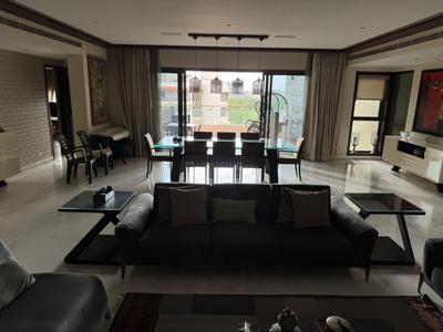 Living Room Image of 5600 Sq.ft 4.5 BHK Apartment / Flat for sale in Koregaon Park Pune for Rs. 105000000