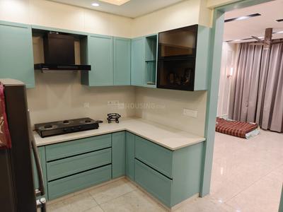 Kitchen Image of 1500 Sq.ft 3 BHK Apartment / Flat for rent in Experion Capital, Gomti Nagar Lucknow for Rs. 65000
