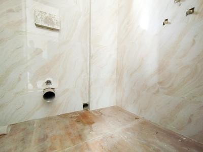 Bathroom Image of 850 Sq.ft 2 BHK Apartment / Flat for sale in New Town Kolkata for Rs. 7500000