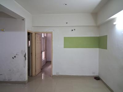 Living Room Image of 930 Sq.ft 2 BHK Apartment / Flat for sale in Supertech Cape Town, Sector 74 Noida for Rs. 9300000