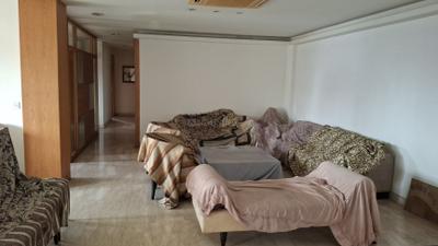 Living Room Image of 2040 Sq.ft 3 BHK Apartment / Flat for sale in New Town Kolkata for Rs. 25000000