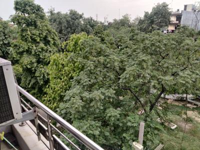 Balcony Image of 1550 Sq.ft 4 BHK Apartment / Flat for sale in Ramesh Nagar New Delhi for Rs. 15000000