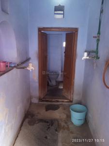Bathroom Image of 2500 Sq.ft 3 BHK Independent House for sale in Mohalla Ladiya Alwar for Rs. 3000000