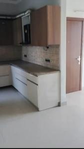 Kitchen Image of 1093 Sq.ft 2.5 BHK Builder Floor for rent in Central Park Flower Valley, Sector 33 Sohna for Rs. 36000