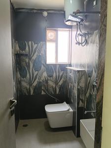 Bathroom Image of 500 Sq.ft 1 RK Apartment / Flat for rent in Thanisandra Bengaluru for Rs. 20000