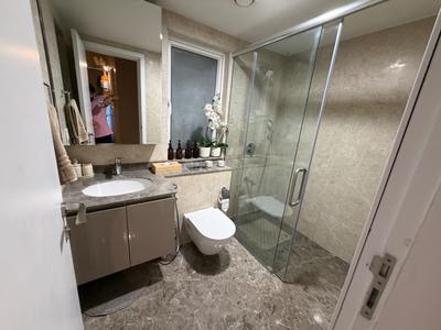 Image of 2350 Sq.ft 3.5 BHK Apartment / Flat for rent in DLF One Midtown, Karampura, New Delhi for Rs. 90000
