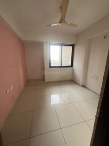 Bedroom Image of 1550 Sq.ft 3 BHK Apartment / Flat for rent in Avirat Silver Brook, Shilaj Ahmedabad for Rs. 23500