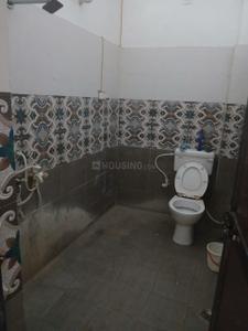 Bathroom Image of 1200 Sq.ft 2 BHK Builder Floor for rent in Fertilizer Colony Gorakhpur for Rs. 12000