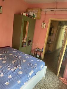 Bedroom Image of 1350 Sq.ft 3.5 BHK Apartment / Flat for sale in Dhankawadi Pune for Rs. 11500000