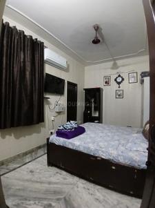 Bedroom Image of 2250 Sq.ft 3 BHK Builder Floor for sale in Sector 32 Faridabad for Rs. 12500000