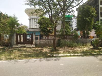 Image of 100 Sq.ft Residential Plot / Land for sale in Alpha I, Greater Noida for Rs. 24000000