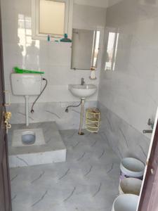 Bathroom Image of 1200 Sq.ft 1 RK Builder Floor for rent in Gomti Nagar Extension Lucknow for Rs. 12500