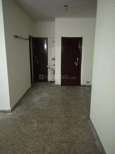 Bedroom Image of 1500 Sq.ft 3 BHK Apartment / Flat for sale in Madhur Apartment, Paschim Vihar New Delhi for Rs. 16500000