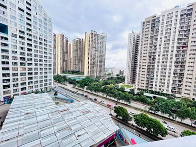 Image of 1000 Sq.ft 2 BHK Apartment / Flat for sale in Amanora Future Towers, Hadapsar, Pune for Rs. 13000000
