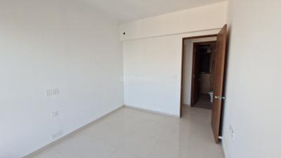 Bedroom Image of 1580 Sq.ft 3 BHK Apartment / Flat for rent in Kalpataru Immensa, Thane West Thane for Rs. 51000