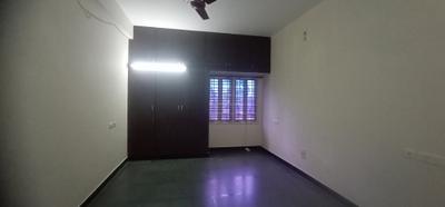 Bedroom Image of 2100 Sq.ft 3 BHK Builder Floor for rent in Velachery Chennai for Rs. 40000