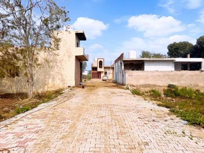 Image of 900 Sq.ft Residential Plot / Land for sale in The Kuldeep Enclave Sohna Road, Bhondsi, Gurgaon for Rs. 4500000