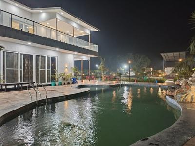 Balcony Image of 9072 Sq.ft 2 BHK Farm House for sale in Dkrrish Green Beauty Farms, Sector 135 Noida for Rs. 12000000