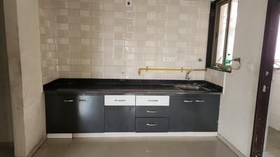 Kitchen Image of 1350 Sq.ft 3 BHK Apartment / Flat for rent in Eklingji Radhe Skyline, Sanand Ahmedabad for Rs. 18000