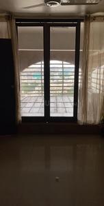 Bedroom Image of 3000 Sq.ft 3 BHK Apartment / Flat for sale in Bodakdev Ahmedabad for Rs. 20000000