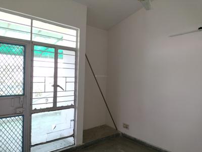 Bedroom Image of 650 Sq.ft 1 BHK Apartment / Flat for sale in Shree Awas Apartment, Sector 18 Dwarka New Delhi for Rs. 10500000