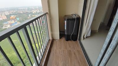 Balcony Image of 700 Sq.ft 2 BHK Apartment / Flat for rent in Unimark Lakewood Estate, New Garia Kolkata for Rs. 26000