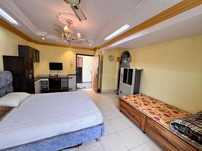Hall Image of 450 Sq.ft Studio Apartment / Flat for rent in Chatrapati Shivaji Raje Complex, Kandivali West Mumbai for Rs. 35000