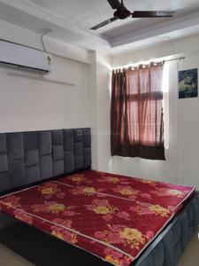 Bedroom Image of 1050 Sq.ft 2.5 BHK Apartment / Flat for rent in Amrapali Castle, Chi V Greater Noida for Rs. 26000