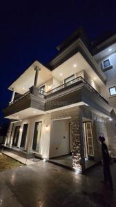Image of 4581 Sq.ft 6 BHK Independent House for sale in Sector 70, Mohali for Rs. 160000000